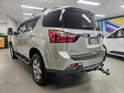 2016 Isuzu MU-X LS-T