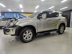 2016 Isuzu MU-X LS-T