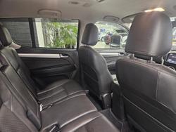 2016 Isuzu MU-X LS-T