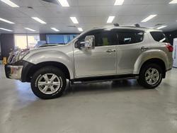 2016 Isuzu MU-X LS-T