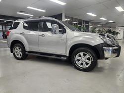 2016 Isuzu MU-X LS-T