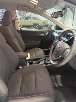 2016 Toyota Corolla Ascent Sport
