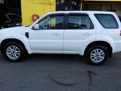 2010 Ford Escape ZD MY10 4X4 On Demand Diamond White