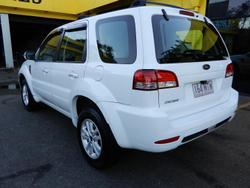 2010 Ford Escape ZD MY10 4X4 On Demand Diamond White