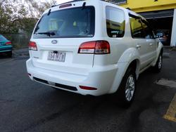2010 Ford Escape ZD MY10 4X4 On Demand Diamond White