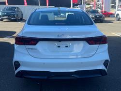 2024 Kia Cerato S