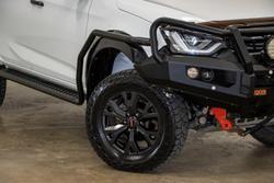 2023 Isuzu D-MAX X-TERRAIN