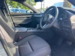 2025 Mazda 3 G25 Evolve SP