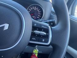2023 Kia Carnival S