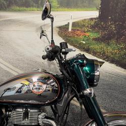 2025 Royal Enfield CLASSIC 350 CHROME Green