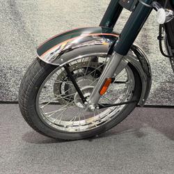 2025 Royal Enfield CLASSIC 350 CHROME Green
