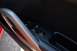 2013 Hyundai Veloster +
