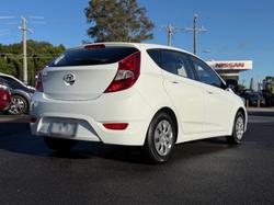 2015 Hyundai Accent Active