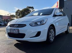 2015 Hyundai Accent Active