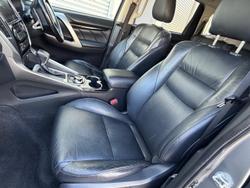 2016 Mitsubishi Pajero Sport GLS