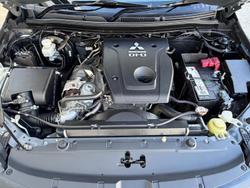 2016 Mitsubishi Pajero Sport GLS