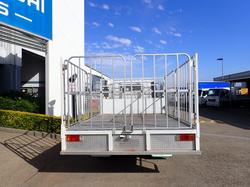 2020 HINO DUTRO 300