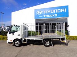 2020 HINO DUTRO 300