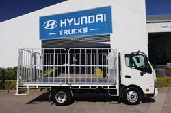2020 HINO DUTRO 300
