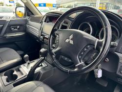 2019 Mitsubishi Pajero GLS
