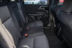 2025 Mitsubishi Outlander ES