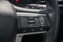 2025 Mitsubishi Outlander ES