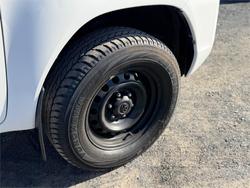 2022 TOYOTA HILUX WORKMATE (4x4) GUN125R WHITE