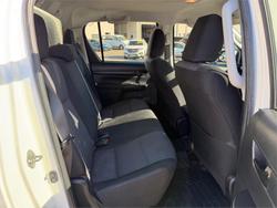 2022 TOYOTA HILUX WORKMATE (4x4) GUN125R WHITE