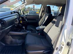 2022 TOYOTA HILUX WORKMATE (4x4) GUN125R WHITE
