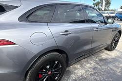 2023 Jaguar F-PACE P250 R-Dynamic SE