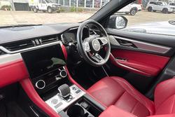2023 Jaguar F-PACE P250 R-Dynamic SE