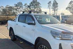 2021 Toyota Hilux SR5 GUN126R Glacier White