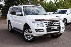 2017 Mitsubishi Pajero GLS