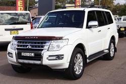 2017 Mitsubishi Pajero GLS