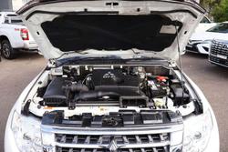 2017 Mitsubishi Pajero GLS