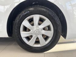 2011 Mazda 3 Neo