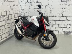 Honda CB750 Hornet