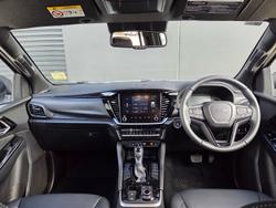 2025 Isuzu MU-X LS-T