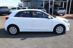 2017 Kia Rio S