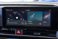 2025 Kia Carnival GT-Line HEV