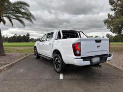 2025 Nissan Navara ST-X