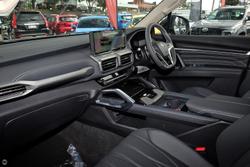 2025 LDV D90 Executive