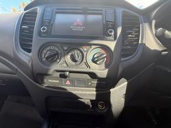2022 Mitsubishi Triton GLX