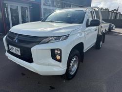 2022 Mitsubishi Triton GLX