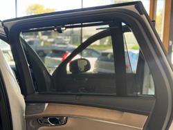2025 Volvo XC90 Ultra B5 Dark