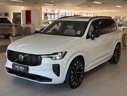 2025 Volvo XC90 Ultra B5 Dark