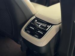 2025 Volvo XC90 Ultra B5 Dark