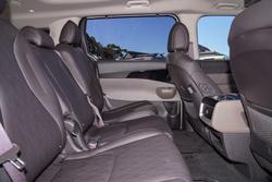 2025 Kia Carnival GT-Line HEV