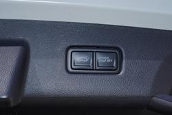2025 Kia Carnival GT-Line HEV