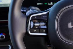 2025 Kia Carnival GT-Line HEV